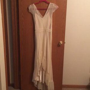 Maxi dress in cream/beige